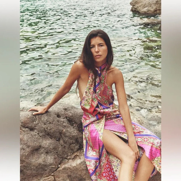 ZARA PATCHWORK PRINTED HALTER NECK MIDI DRESS - Picture 3 of 8